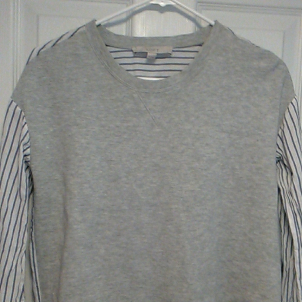 Sweater - Picture 4 of 7